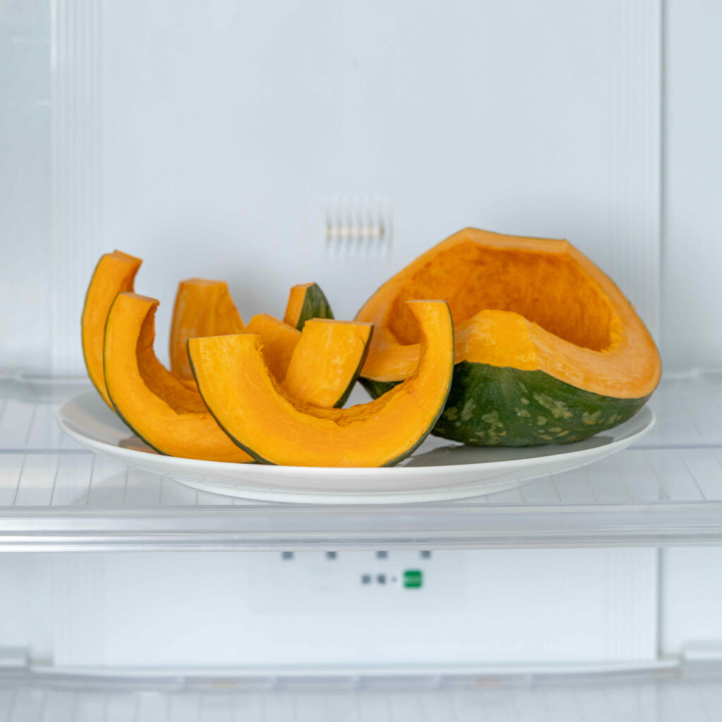 冷蔵庫の中で保存する南瓜