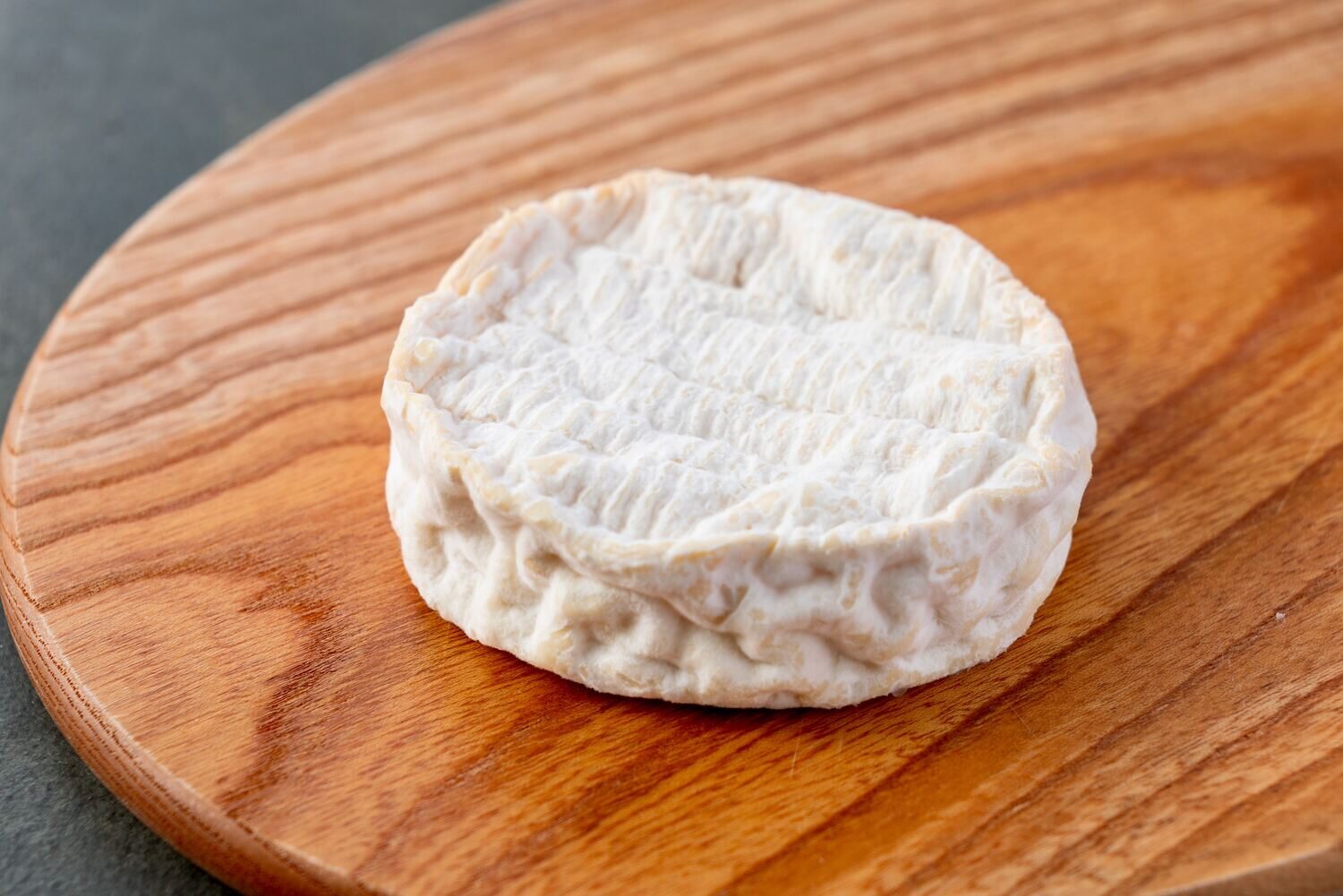 のぼりべつ酪農館の白カビチーズ「アラルーシュ」