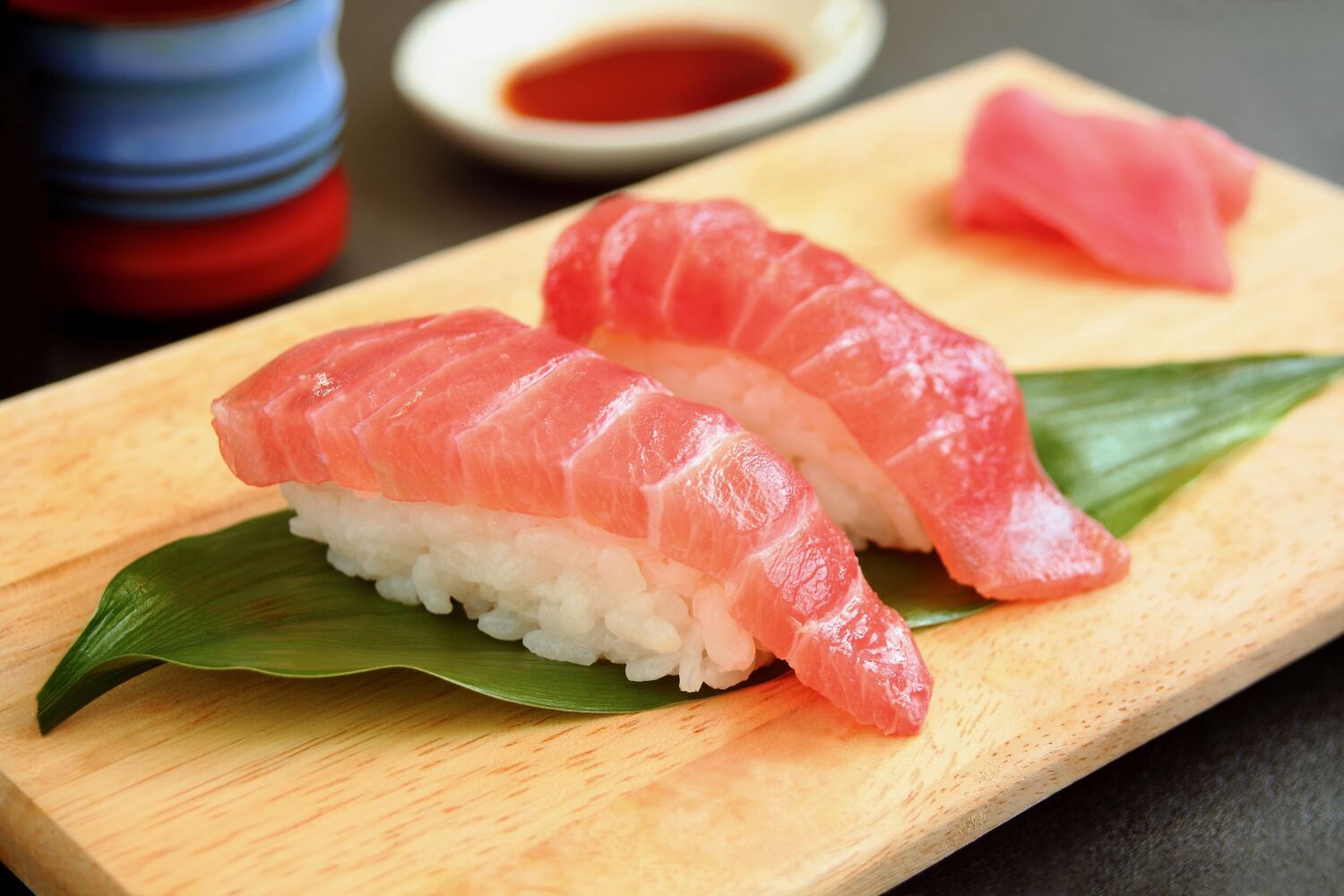 【マグロ】を食べよう！栄養と効能。ビンナガ・メバチ、赤身やトロなど種類や部位ごとに詳しく解説。 - NORTH DISH